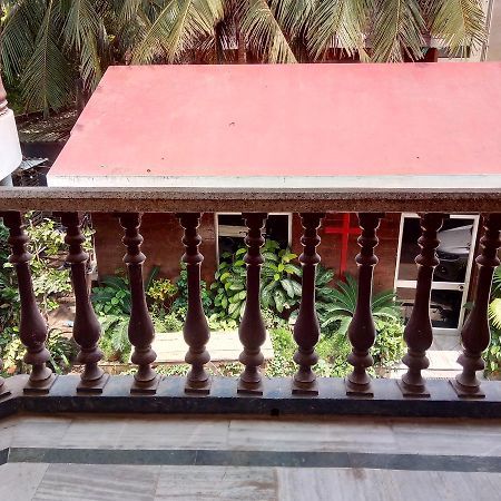 Hotel Sea Foam Puri Bagian luar foto